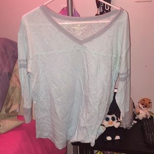 American eagle t shirt